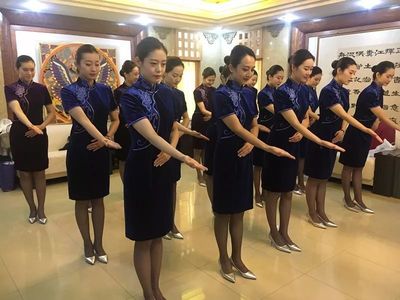 提升禮儀素養，樹立職業形象 山航空乘助力全國質量管理小組活動40周年紀念大會